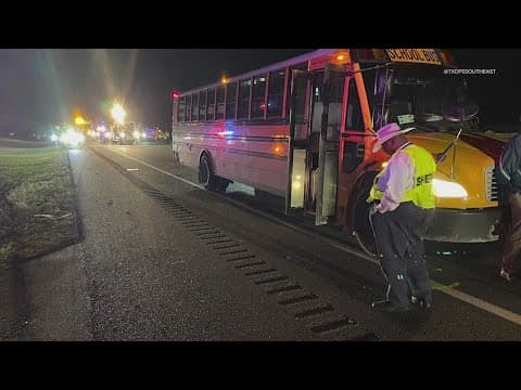 Livingston high school student struck by 18-wheeler, killed after getting off bus along US-59, DPS s
