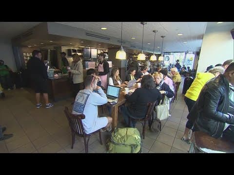 The Starbucks app is up and running after an outage yesterday