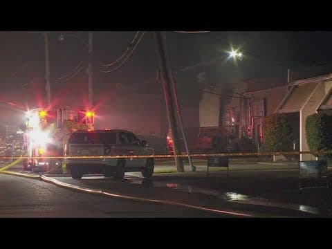 Fire heavily damages business in Harvey, Louisiana