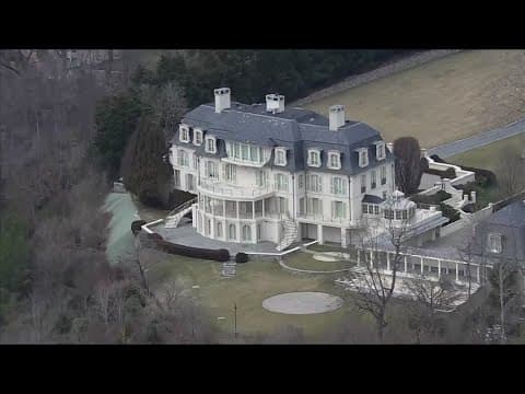 Dan and Tanya Snyder donate their home to ACS