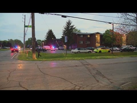 Police investigate deadly stabbing