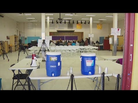 San Diego migrant center that provides asylum seekers with resources may close due to funding