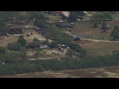 More than 20 human smuggling victims discovered in San Antonio area building, officials say