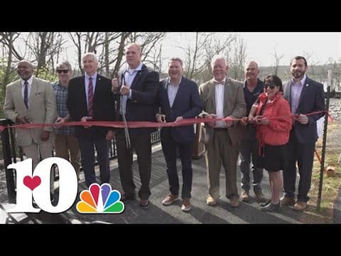 Knoxville leaders cut ribbon on new boardwalk under Northshore Drive bridges
