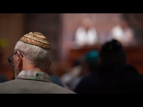 US synagogues mourn lives lost in Hamas attack