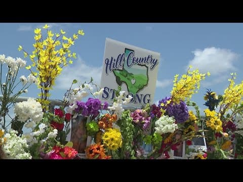 ‘We’re going to miss them’ | ‘Wall of Hope’ grows in Kerrville as community honors flood victims