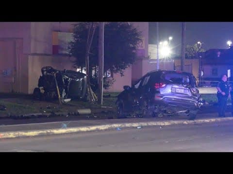 Suspect fleeing police slams into another car in SW Houston, killing 1 | Suspect died of self-inflic