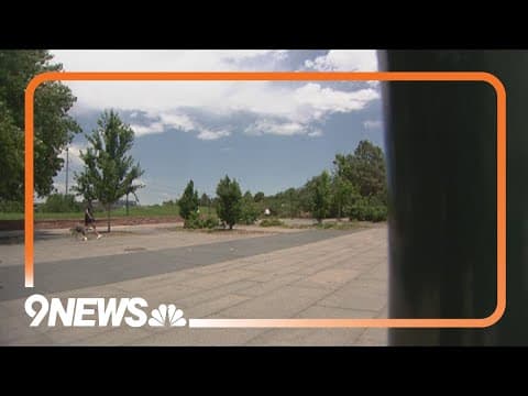 3 people chased by man with machete in Denver park, police say