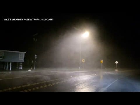 Hurricane Beryl intense winds: Raw footage from Sargent Beach, Texas