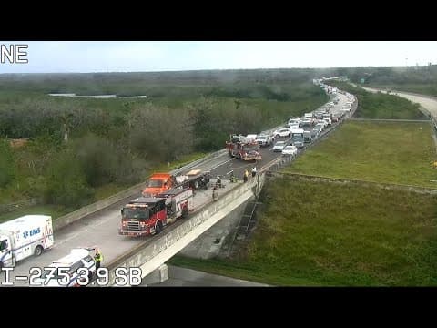 Wreck on I-275 in Manatee County causes major backup for drivers