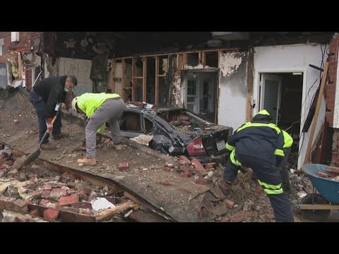 Woman in hospital after slamming her car into a building in Northeast DC
