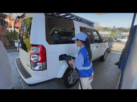 Lucky San Diego drivers treated to free gas for 'Tanksgiving'