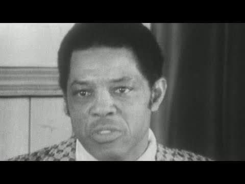 Willie Mays speaks on his decision to retire from baseball in 1973