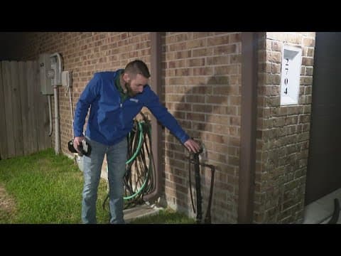 How to wrap your exposed pipes ahead of the freeze