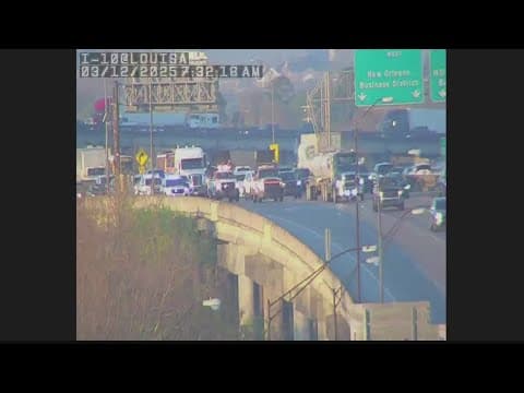 Traffic delays after accident on I-10 E at I-610 merge in New Orleans