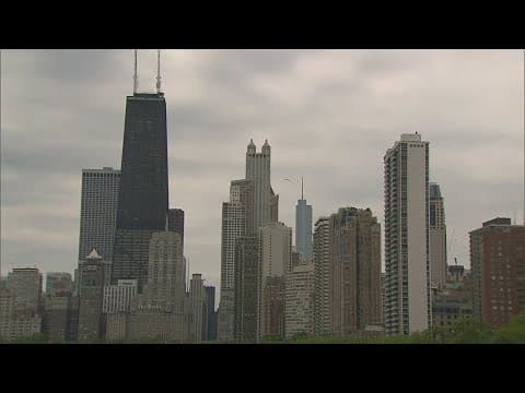 Trump authorizes 300 National Guard troops to Chicago