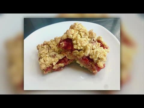 Brittany’s Bites: Strawberry Oatmeal Bars