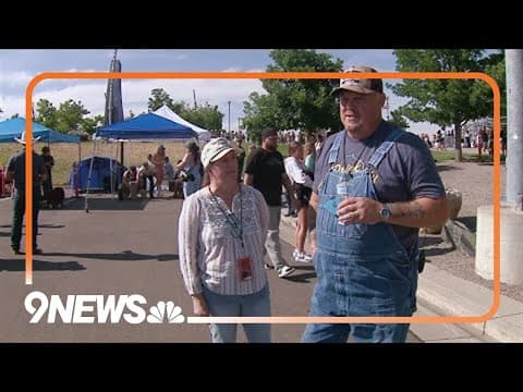 Zach Bryan's dad tailgates before singer's Denver shows