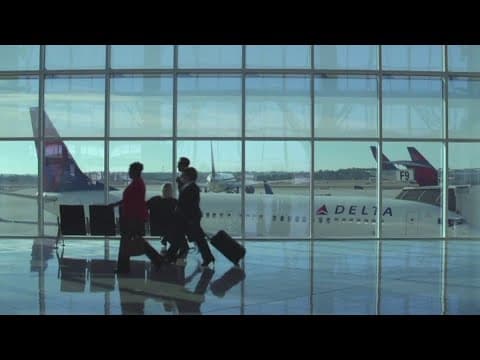 What you need to know about airline scam accounts I What's the Deal?