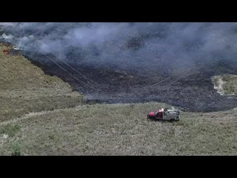 Crews contain large brush fire in Parker County
