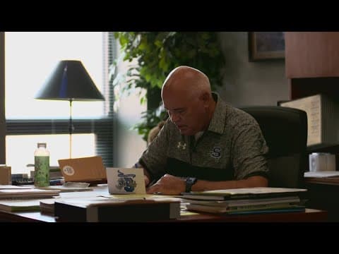 Mansfield Summit principal pens handwritten notes to all 443 graduates