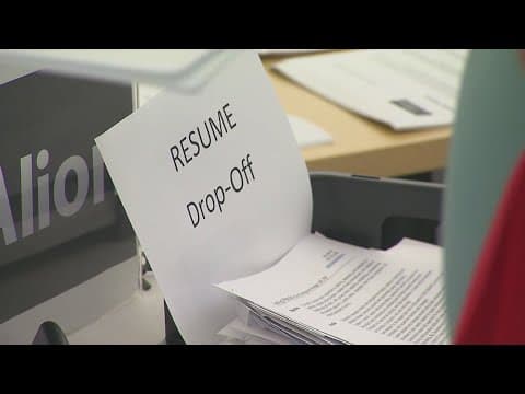 Number of available jobs in the U.S. at its lowest since January