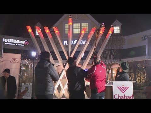 Olney community celebrates new Hanukah menorah