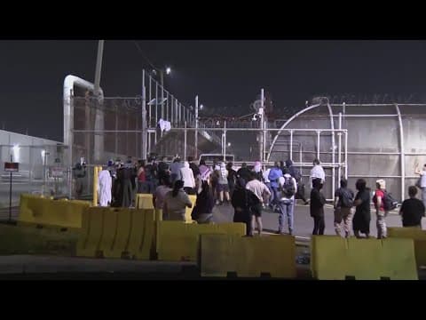 National Guard to remain in Los Angeles