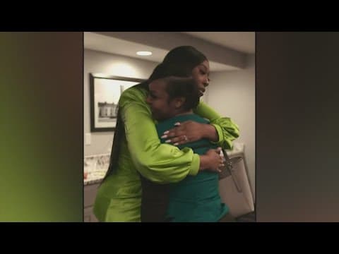 Landlord gives tenants free rent for the holidays