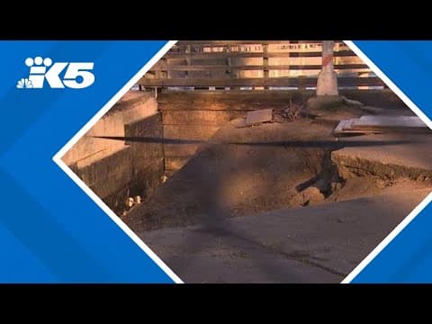 Part of Point Defiance Marina blocked off to repair failing seawall