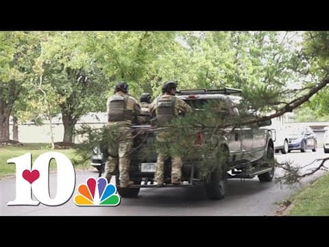 Oak Ridge SWAT arrests barricaded man