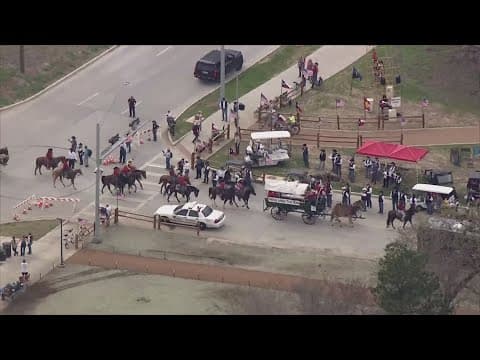 Trail riders hit the road on the way to the Houston Livestock Show and Rodeo