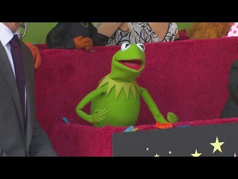 LIVE: Kermit the Frog gives commencement speech at UMD graduation