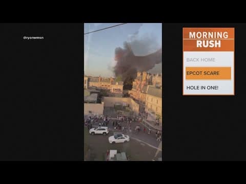 Fire scares visitors to EPCOT, temporarily closes the park