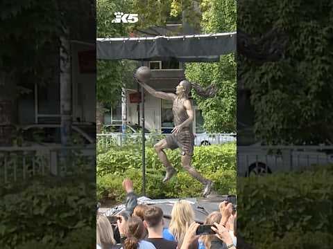 Seattle Storm honor WNBA legend Sue Bird with statue