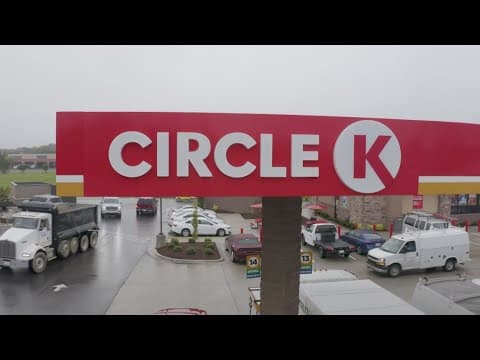 Owner of Circle K makes proposal to buy 7-Eleven