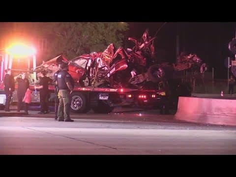 Train collides with SUV, killing 5 people in northwest Indiana