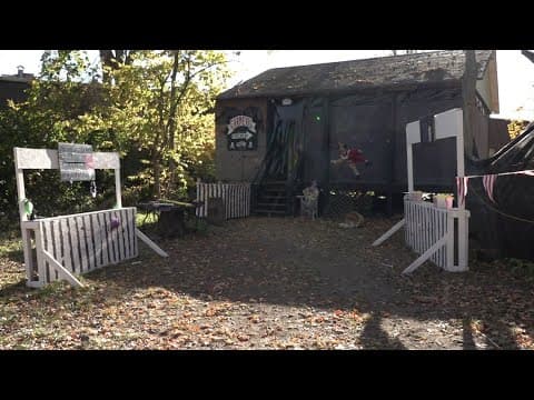 Man charged after allegedly groping guests, worker at Indianapolis haunted house