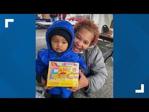 Linden’s 'Carols on Cleveland' helps more than 300 families this holiday season