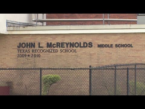 Former head of library services criticizes HISD's repurposing of libraries at NES schools