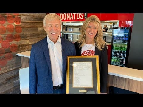 Donatos Pizza celebrates 60 years of love with community