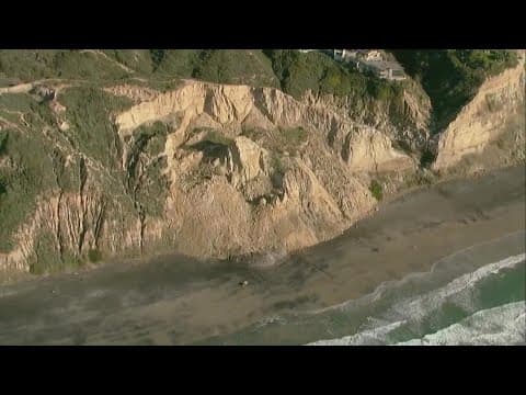 Bluff Collapses at Black's Beach in La Jolla