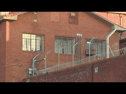 What happens leading up to a Texas inmate being executed?