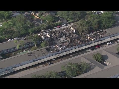 Residents question fire lane access after blaze displaces dozens at NW Houston apartments