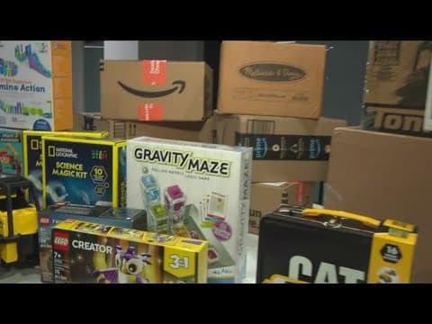 Falls Church charity hosts holiday toy drive | Thankful Thursday