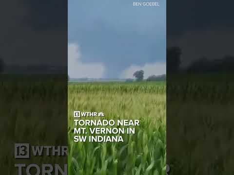 Apparent tornado touches down in Mt. Vernon, Indiana