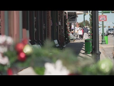 Shoppers travel to the Christmas Capital of Texas for Small Business Saturday