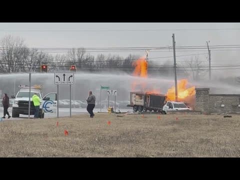 RAW VIDEO: Truck carrying hydrogen fuel explodes after crash on US-23 in Delaware County