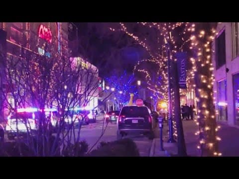 Witness describes brawl inside Easton Town Center mall