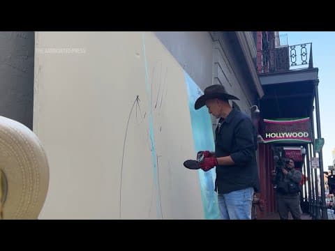 Texas artist makes mural in New Orleans after deadly attack